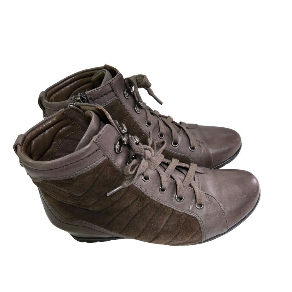 Earthies Limburg Charcoal Leather Hidden Wedge Ankle Booties Size 7B